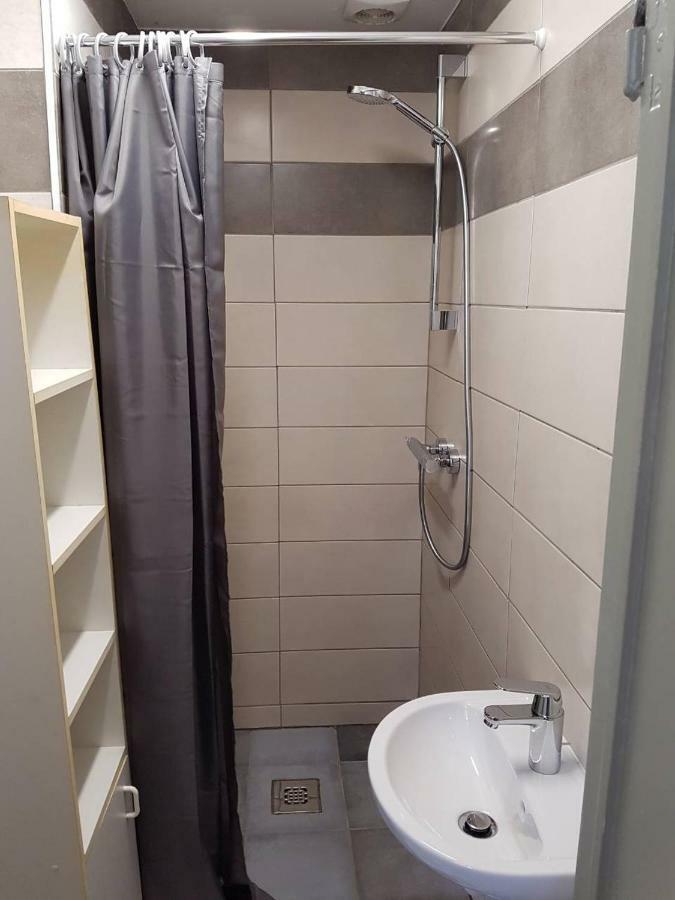 迪南 Panama Selva Backpacker酒店 外观 照片